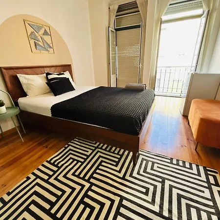 And Spacious In Lisbon, Ideal For Tourists אכסניה ליסבון