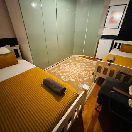 And Spacious In Lisbon, Ideal For Tourists