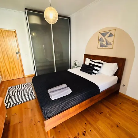 And Spacious In Lisbon, Ideal For Tourists