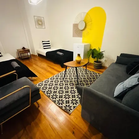 And Spacious In Lisbon, Ideal For Tourists بيت شباب