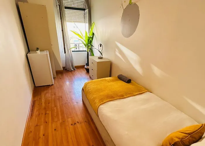 Hostel And Spacious In Lisbon, Ideal For Tourists Lisboa