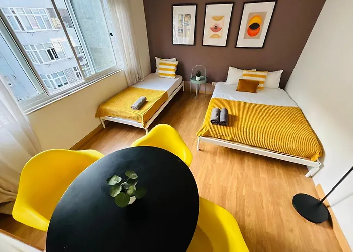 And Spacious In Lisbon, Ideal For Tourists *