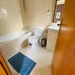 Hostel And Spacious In Lisbon, Ideal For Tourists