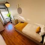 Hostel And Spacious In Lisbon, Ideal For Tourists *