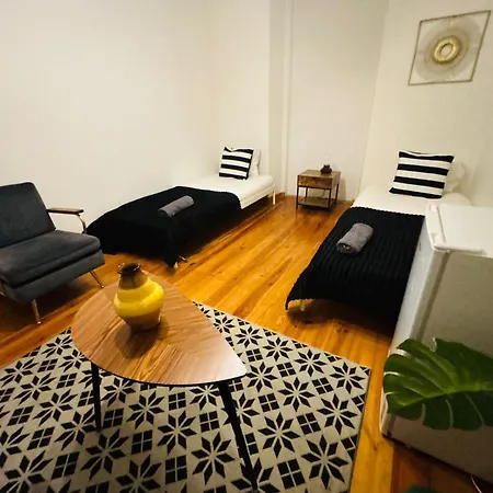 And Spacious In Lisbon, Ideal For Tourists Lisboa